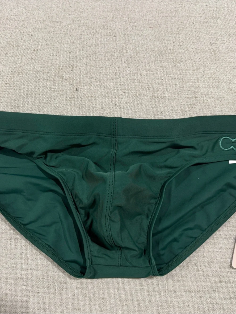 2EROS V10 Core Men’s Swim Brief – Dark Green. Medium 32-33. NWT.